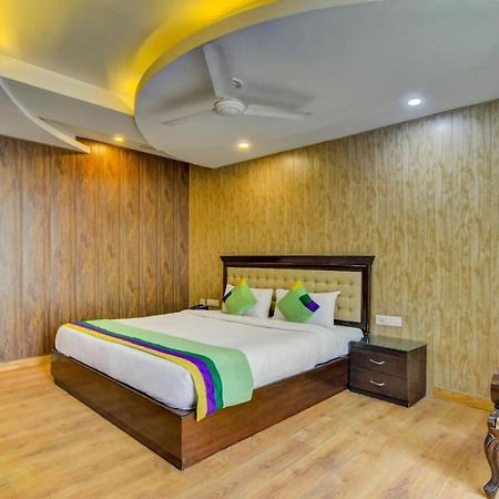 Treebo Elysee, Patel Nagar Dehradun Exterior photo