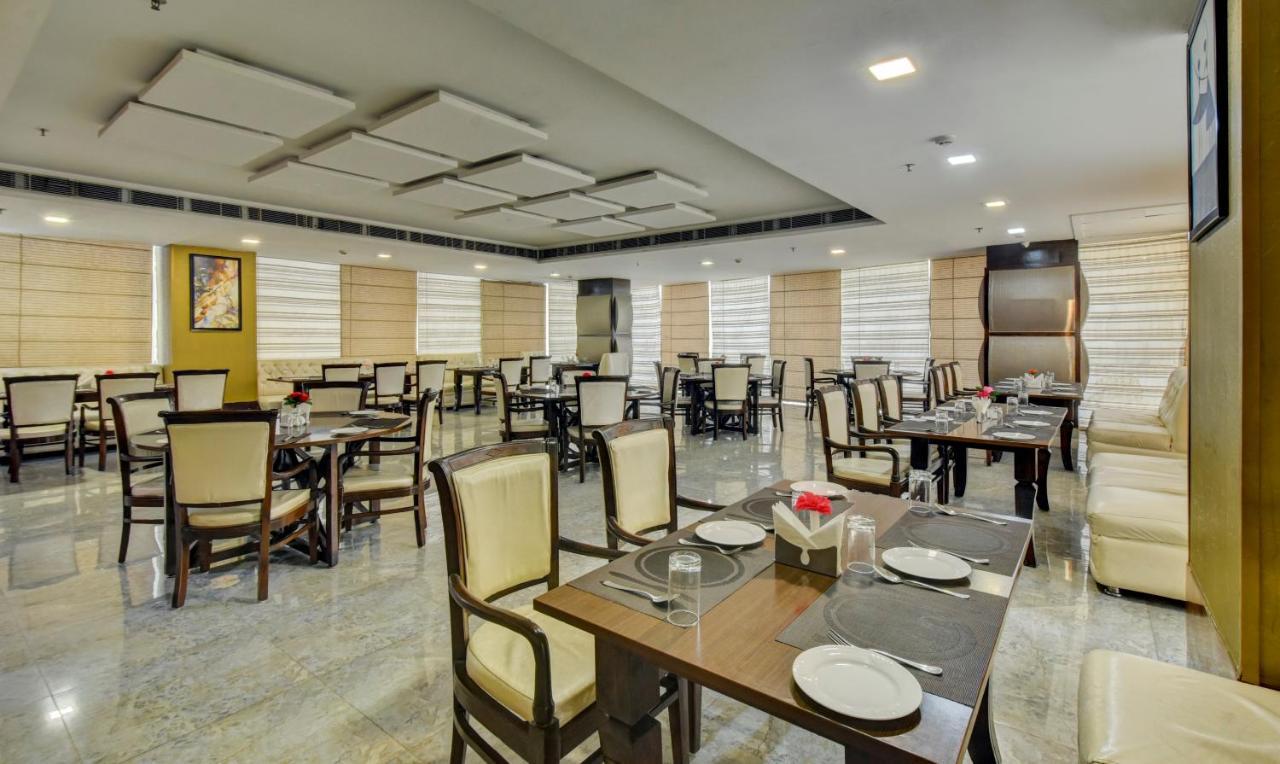 Treebo Elysee, Patel Nagar Dehradun Exterior photo